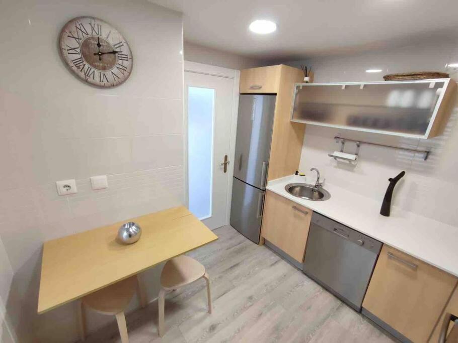 Exclusivo Apartamento Con Aparcamiento Gratuito Laredo Extérieur photo